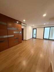 Lornie Road (D11), Terrace #518658751